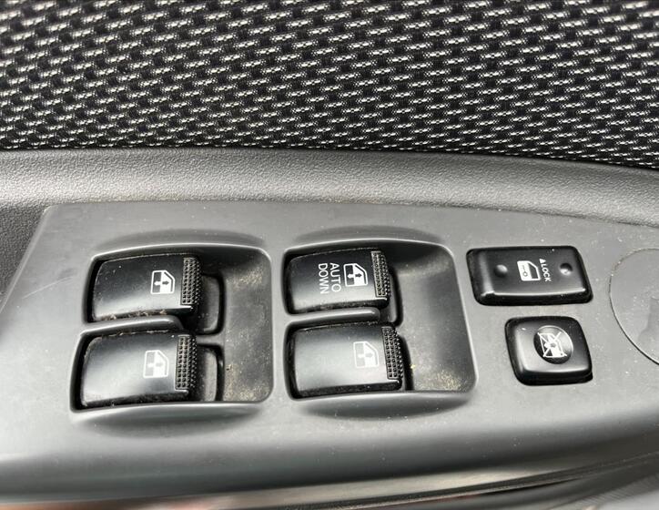 KIA Rio 24