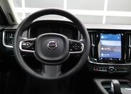 Volvo V90 13