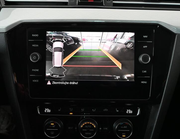 Volkswagen Passat 21