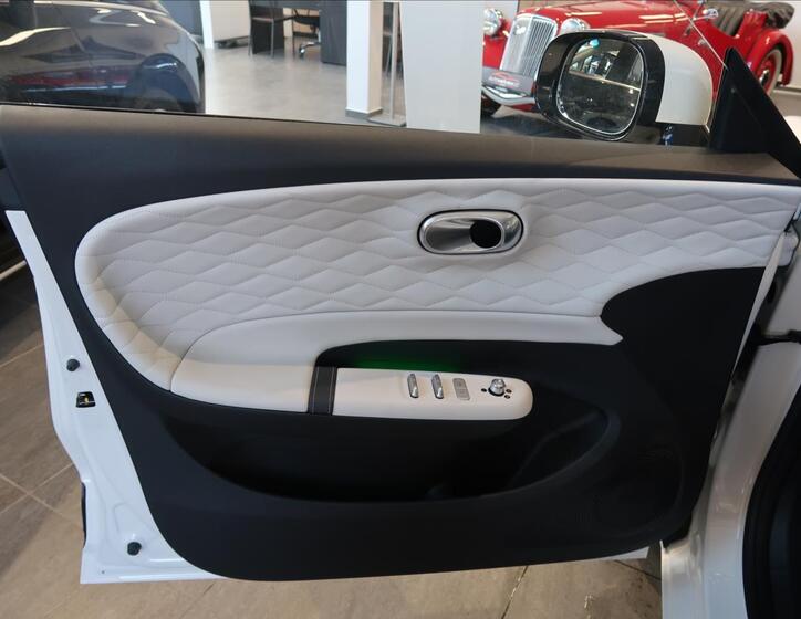 Dongfeng Box 22