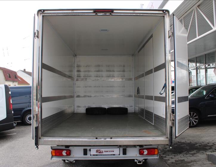 Peugeot Boxer 5