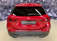 Mercedes-Benz GLA 5