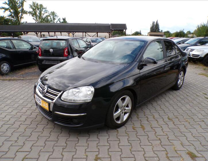 Volkswagen Jetta 2
