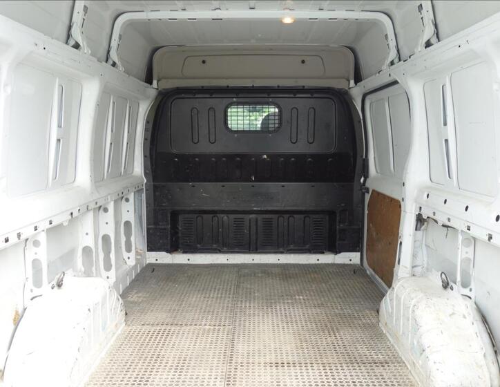 Ford Transit 16