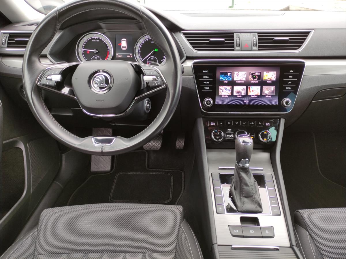 Škoda Superb