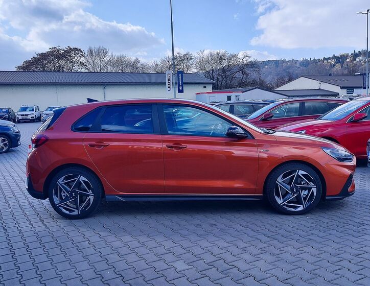 Hyundai i30 4