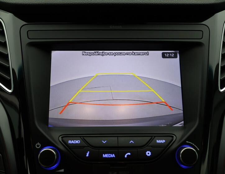 Hyundai i40 28