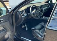 Volvo XC60 6