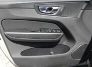 Volvo XC60 8