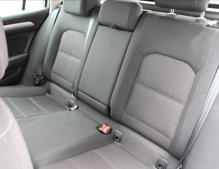 Volkswagen Passat 14