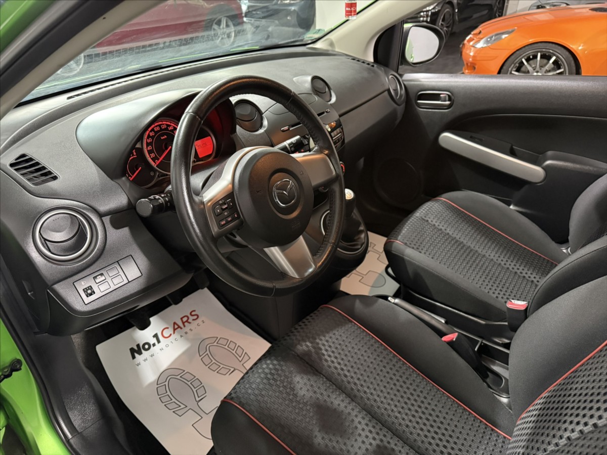 Mazda 2