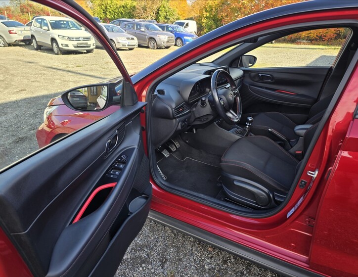 Hyundai i20 12