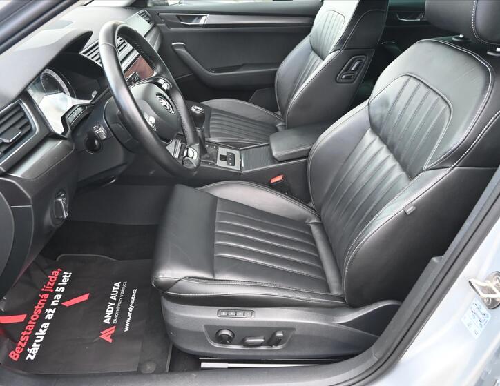 Škoda Superb 9