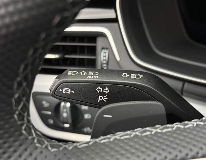 Audi A4 11