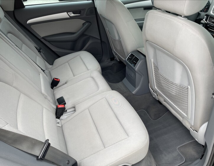 Audi Q5 24