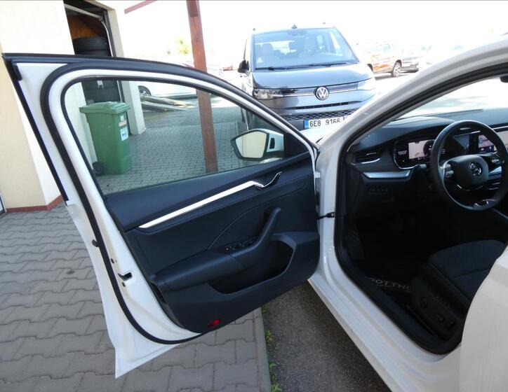 Škoda Octavia 16