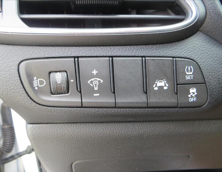 Hyundai i30 15