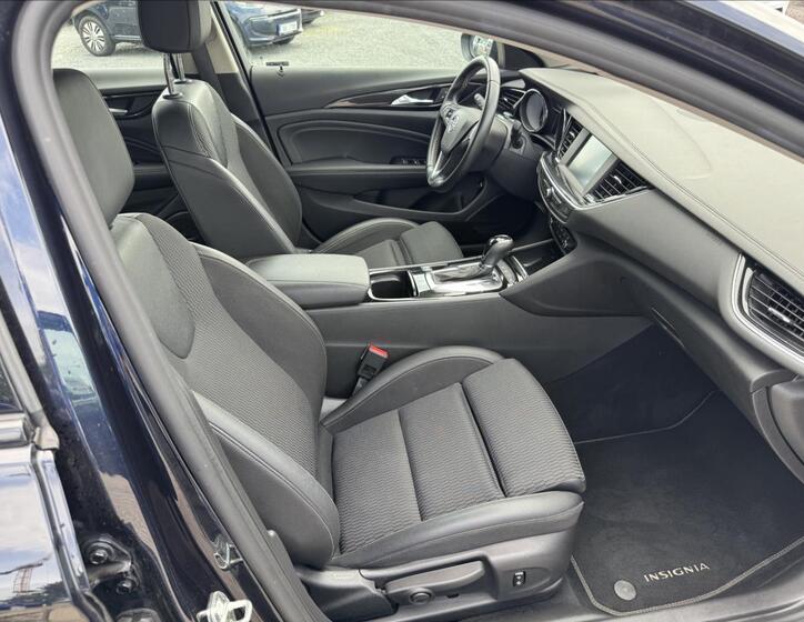 Opel Insignia 13