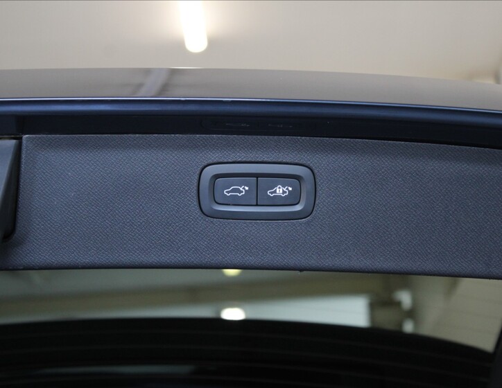 Volvo XC90 26