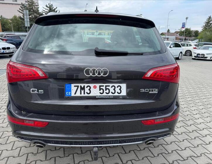 Audi Q5 5