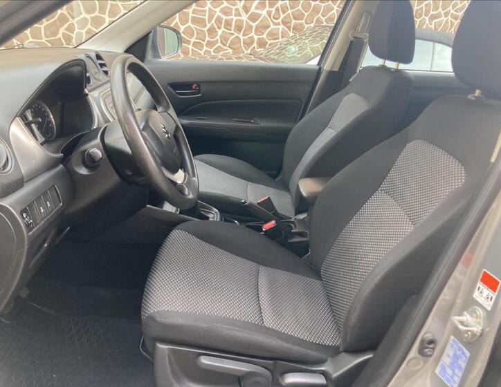 Suzuki Vitara 8
