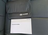 Hyundai IONIQ 32