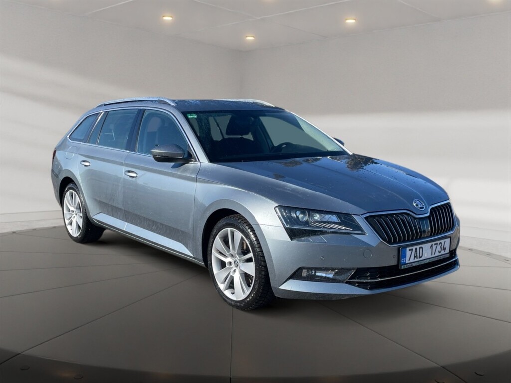 Škoda Superb 1