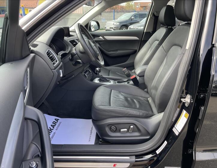 Audi Q3 22