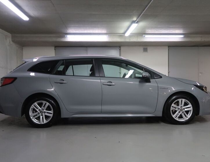 Toyota Corolla 4