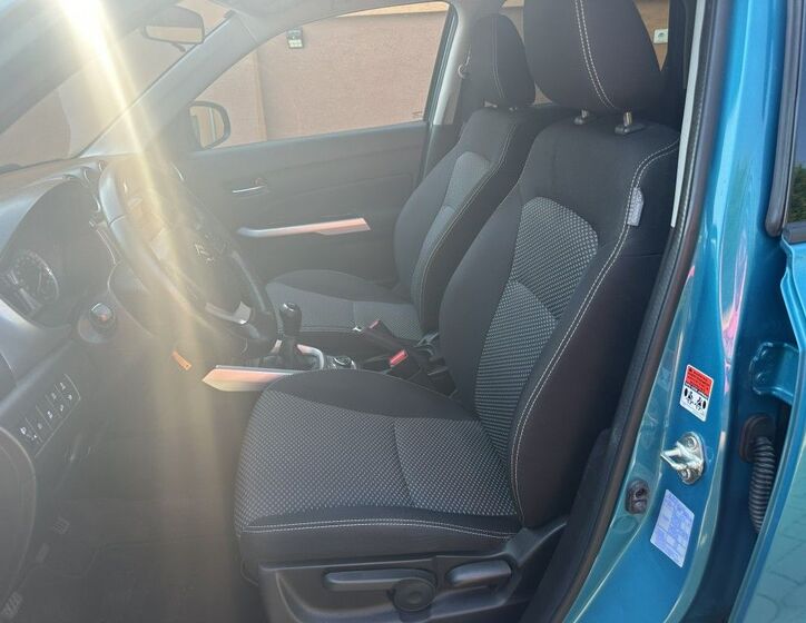 Suzuki Vitara 17