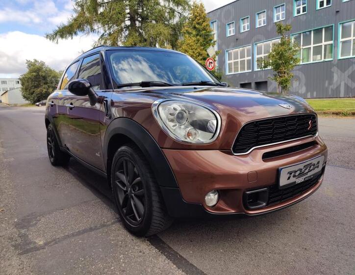Mini Countryman 7