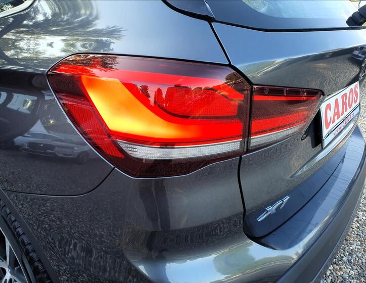 BMW X1 40