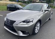 Lexus IS 300h 31