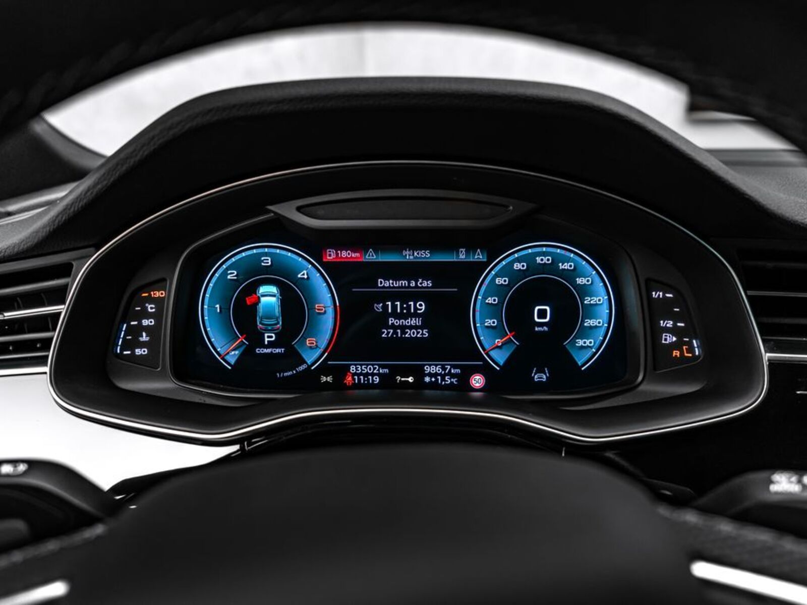 Audi Q7 21