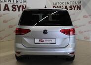 Volkswagen Touran 5