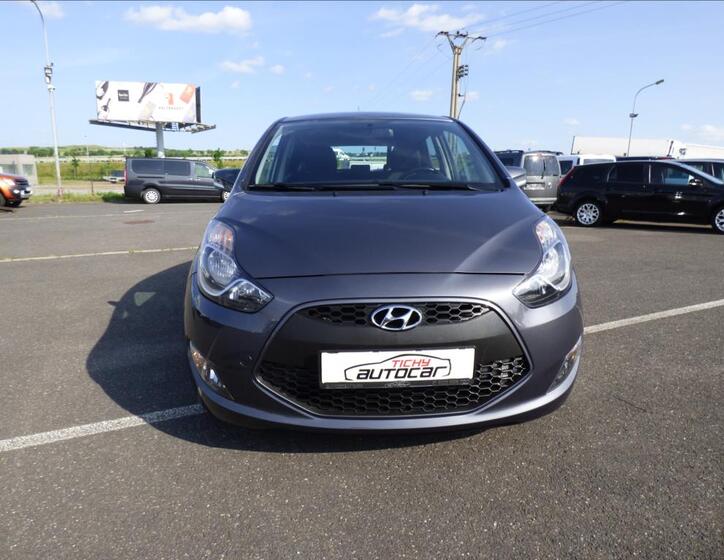 Hyundai ix20 8