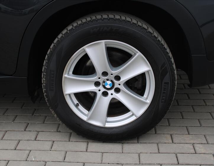 BMW X5 9