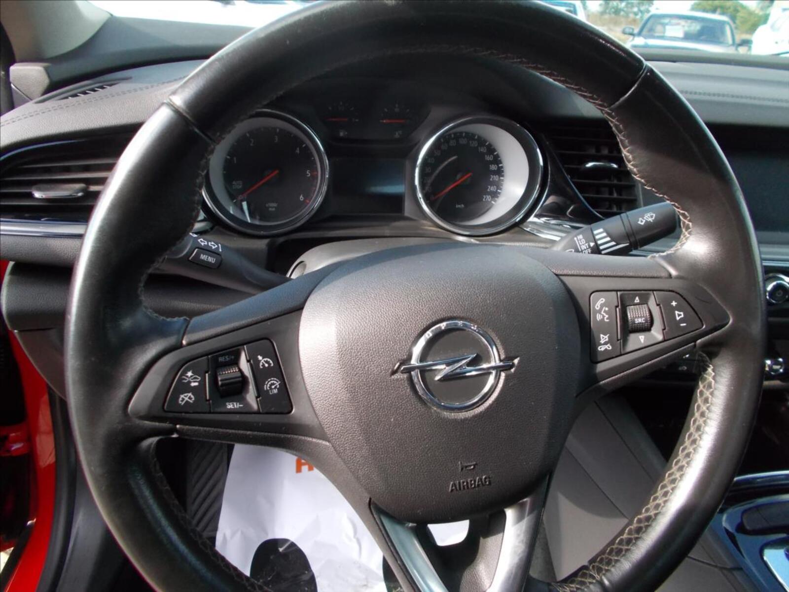 Opel Insignia 23