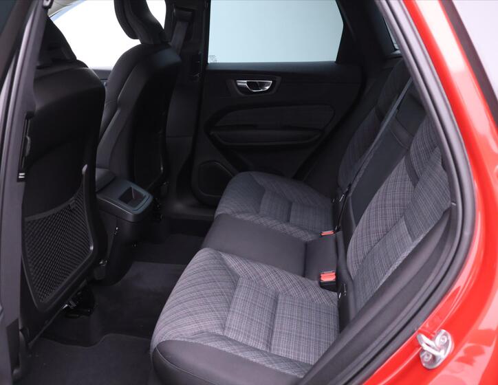 Volvo XC60 17