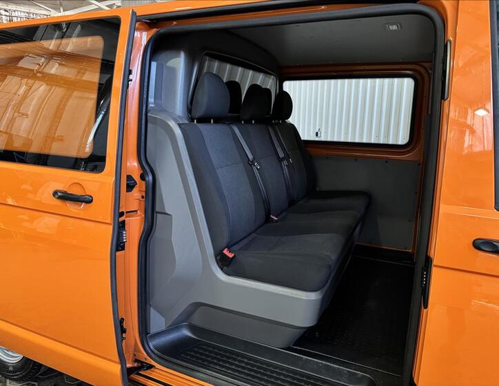 Volkswagen Transporter 24
