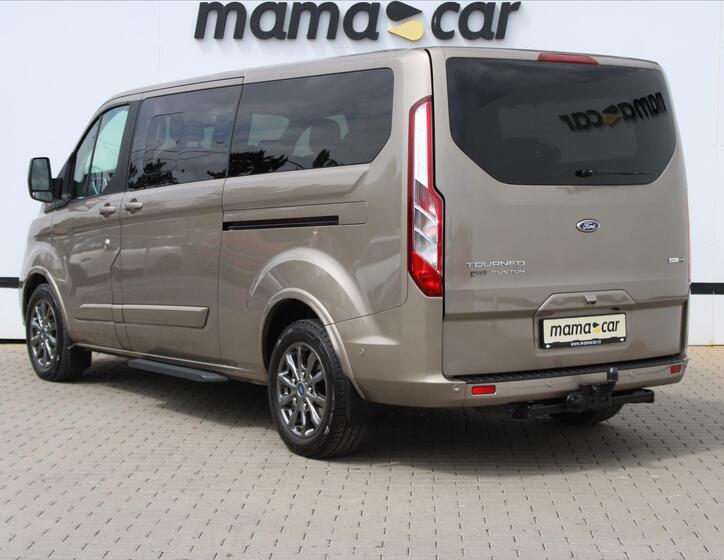 Ford Tourneo Custom 5