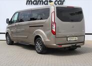 Ford Tourneo Custom 5