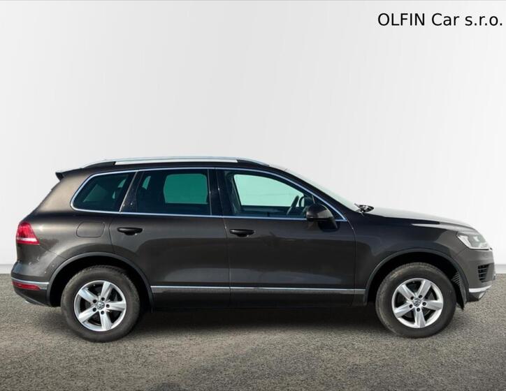 Volkswagen Touareg 3