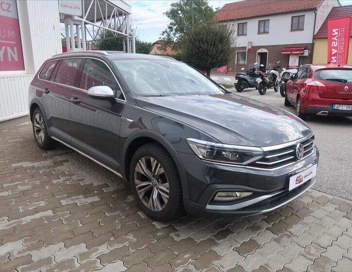 Volkswagen Passat 2