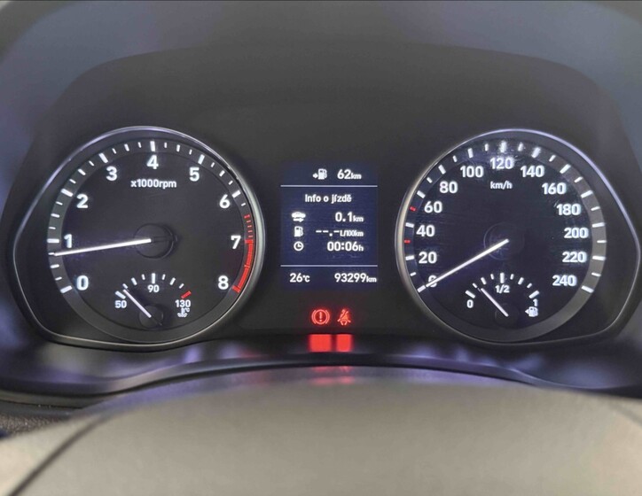 Hyundai i30 23