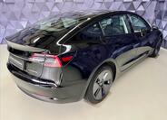 Tesla Model 3 7