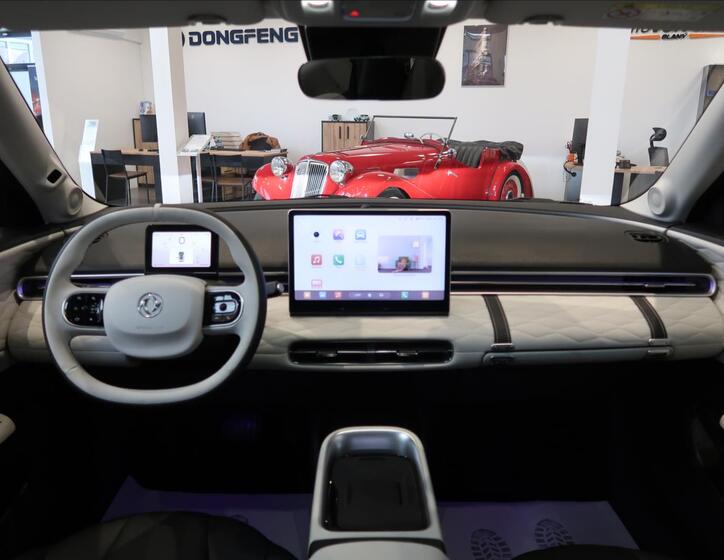 Dongfeng Box 16