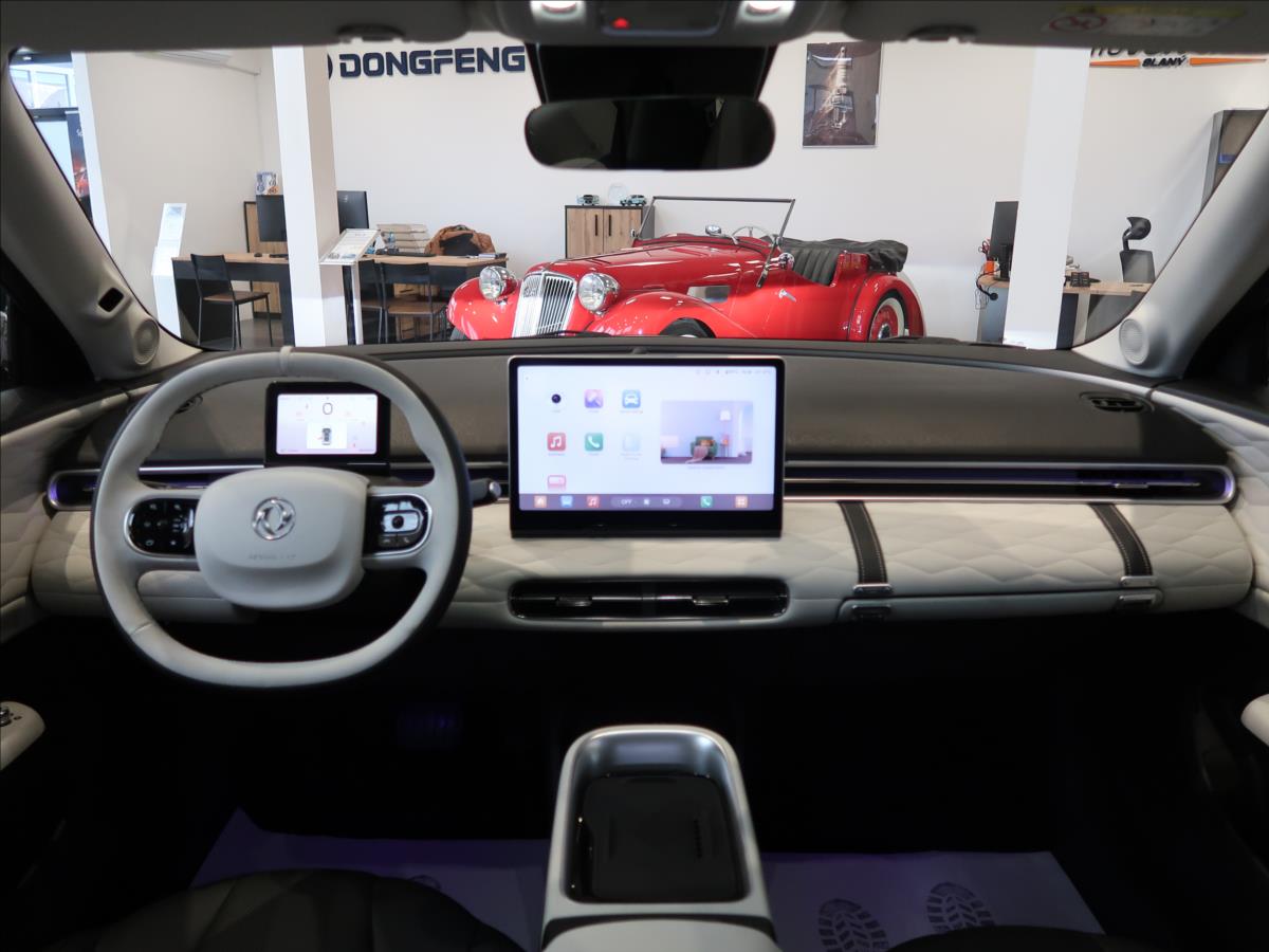 Dongfeng Box