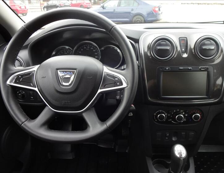 Dacia Logan 33