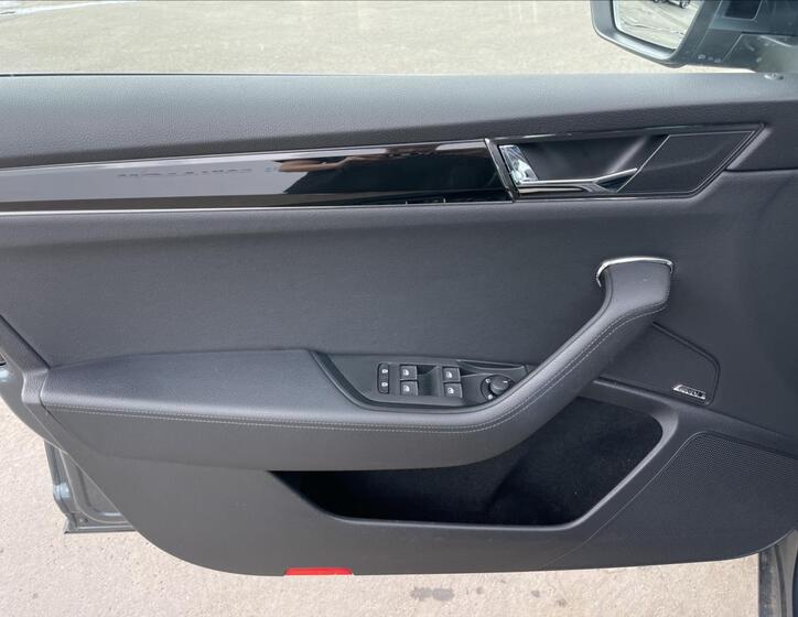 Škoda Superb 15
